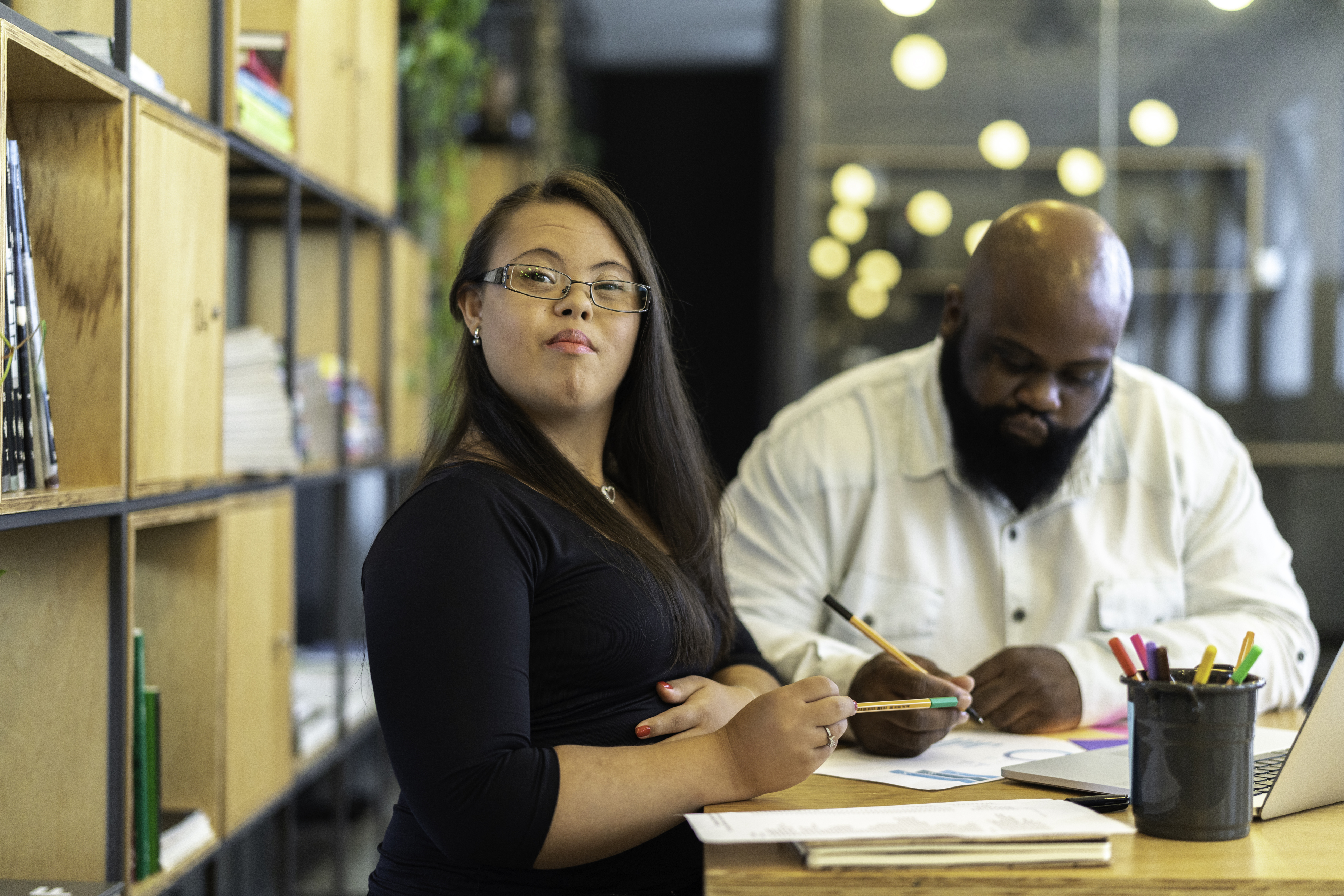 People with intellectual and developmental disabilities meeting at work